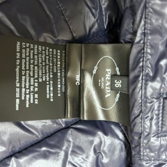 【美品】プラダ　ダウン　PRADA れでぃーすレディースの画像