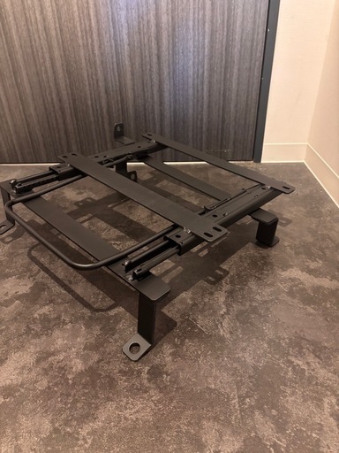 NCP55V サクシード　　レカロ対応シートレール左右セット
