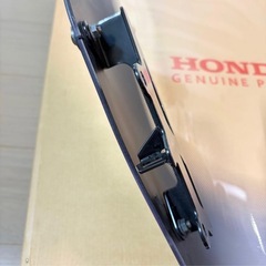 【美品】PCX JF56ホンダ純正ロングスクリーンの画像