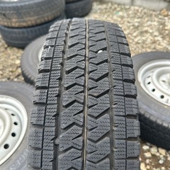 トヨタタウンエーススタッドレスタイヤホイールセットの画像
