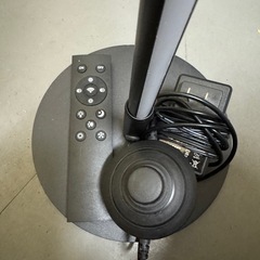 フロアライト　間接照明　💡　リモコン付きの画像