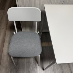 IKEA  GRASALA ダイニングテーブルチェアセット　イケア
の画像