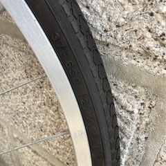 自転車フロントホイール27インチ★タイヤ付き★の画像