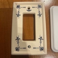 未使用　コンセントスイッチカバー　の画像