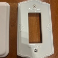 未使用　コンセントスイッチカバー　の画像