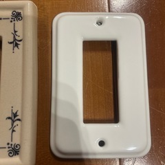 未使用　コンセントスイッチカバー　の画像