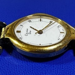 Christian Dior 腕時計 3007 ラウンドフェイス ホワイト文字盤 ゴールド クリスチャンディオールの画像