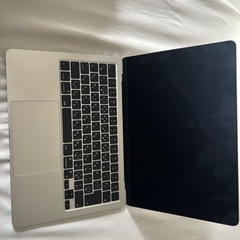 apple MacBook Air 13.6インチ M2 の画像