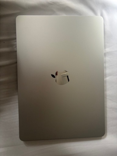 apple MacBook Air 13.6インチ M2