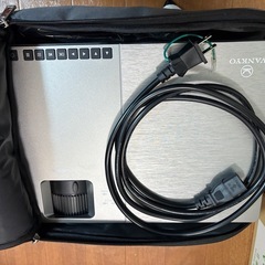 Vankyo V600 プロジェクターの画像