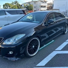 200系クラウンの画像