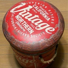 ペール缶　スツールの画像