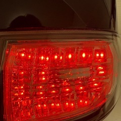 20ヴェルファイア テールランプの画像