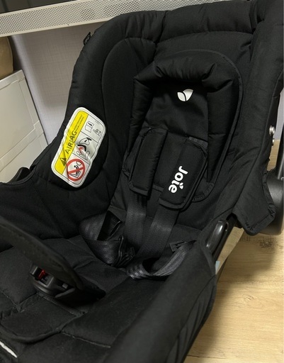 美品 joie ジョイー チャイルドシート
