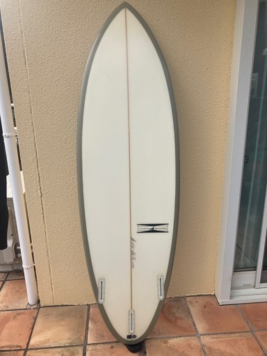 AZサーフボード ラウンドテール 5'10