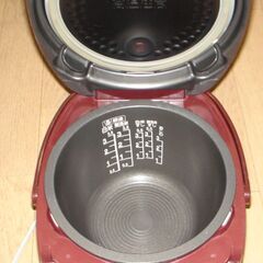 炊飯器★TOSHIBA　RC-6XJ★3.5合炊き★備長炭鋳造かまど釜★美品の画像