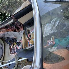 ロメオ.スパイダーフロンガラス周りモール及びガラス販売の画像