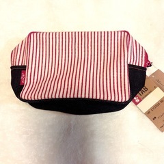【新品タグ付き】リーバイス Levi's ポーチ 赤白ストライプ 新品未使用の画像