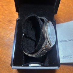 エンポリオアルマーニ　試着のみ　電池切れの画像