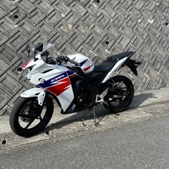 年末大特価！ホンダCBR125FI美車！の画像