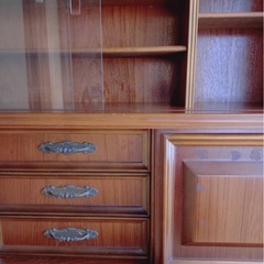 昭和レトロなサイドボードの画像