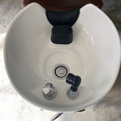 美容室　シャンプー台の画像