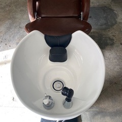 美容室　シャンプー台の画像