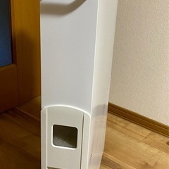 ホワイト　スリム　米びつの画像