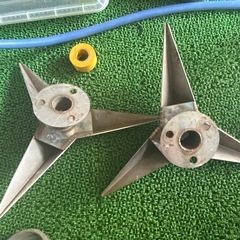 デコトラ　2とん2トンキャンター　ホイールスピンナーの画像