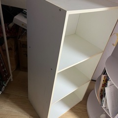 無料　本棚の画像