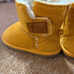 キッズ　ムートンブーツ
の画像