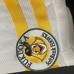 ソフトバンクホークスユニホーム二枚の画像