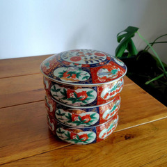 前畑陶器　庫山窯　三段重箱　蓋付き重ね鉢　古伊万里紋　金彩　未使用　柘榴　鳳凰の画像