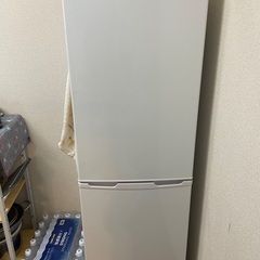 SHARP洗濯機(6.0kg)、Iris冷蔵庫　無料　現在も動作します。の画像