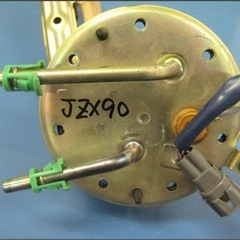 Jzx90用燃料ポンプ&台座セットの画像