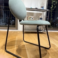 イケア MANHULT モンフルト チェアの画像