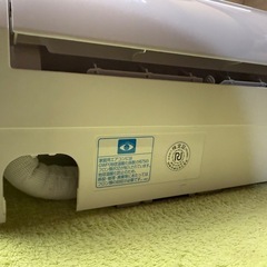 シャープ　ルームエアコン　2022年製　AY-P22N-W 室内機クリーニング済みの画像