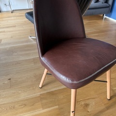 レザー風　ダイニングチェアの画像