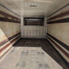 ♪八街A区SP28♪物置♪コンテナ♪鍵穴♪断熱材入ってる♪アルミ冷蔵箱♪の画像