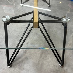 【スタイリッシュ】ダイニングガラステーブル　　135×80×72ｃｍの画像