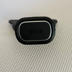 iottieマグネットスマホホルダー CDすろっとスロットの画像