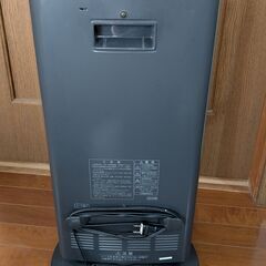 遠赤外線ストーブの画像