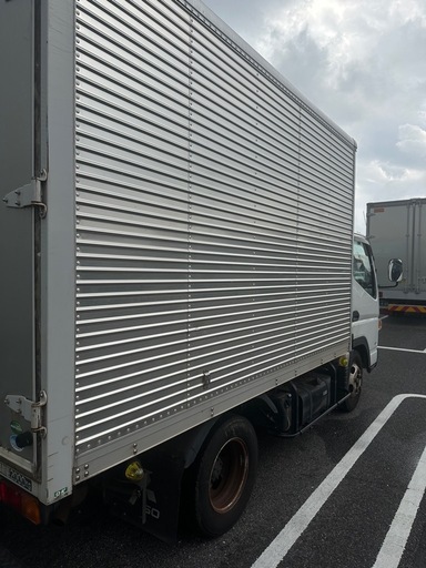 アルミバン2トントラック