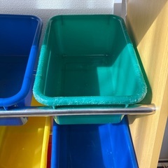 おもちゃ収納ラックの画像