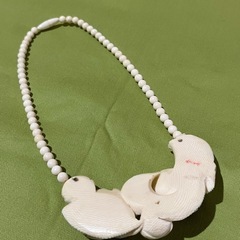 荒巻秀美 作 『彫刻 ネックレス 椿』の画像