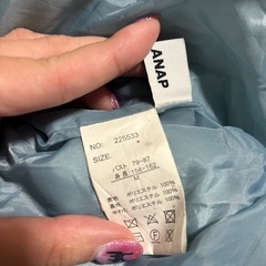 ANAP ビッグシルエット中綿ベスト Mサイズの画像