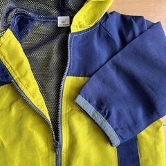 子ども服　キッズアウター　ウィンドブレーカー　80cmの画像