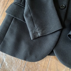 子どもスーツの画像