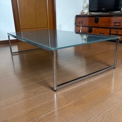 ボーコンセプト テーブルの画像