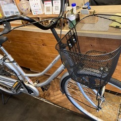 【カゴ新品！】シングルギア　26インチ自転車　シルバーの画像